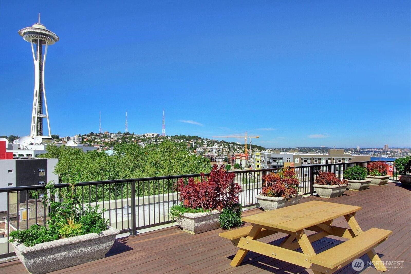 Property Photo: 425 Vine Street 405 WA 98121