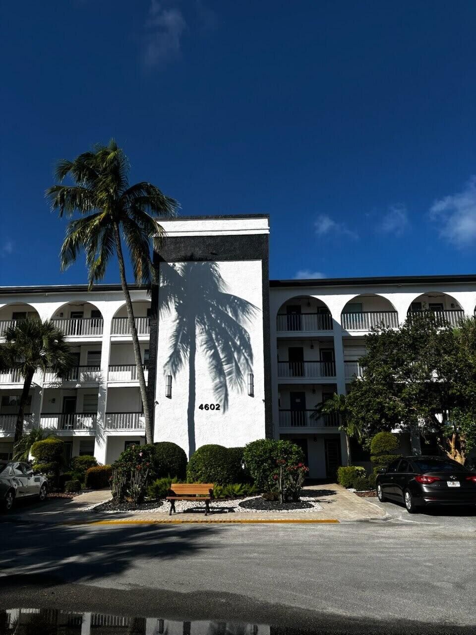 Property Photo:  4602 NE Martinique Way H2  FL 33066 