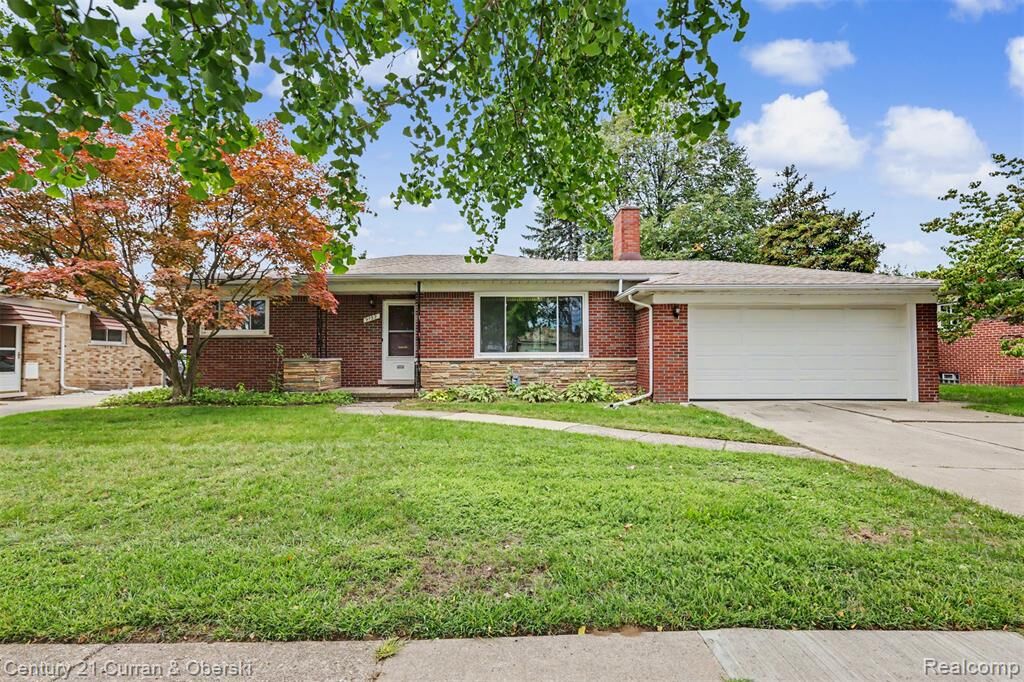 Property Photo: 9132 Marion Crescent MI 48239