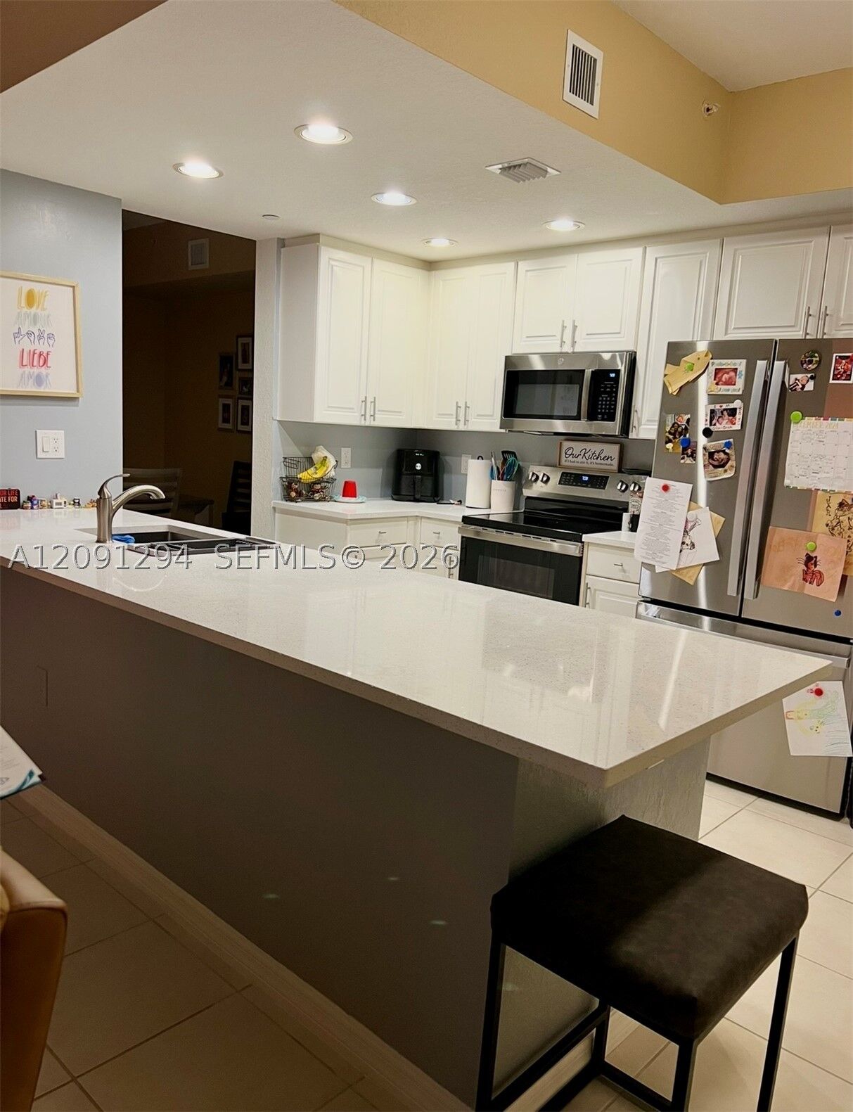 Property Photo: 7735 Yardley Dr 213 FL 33321