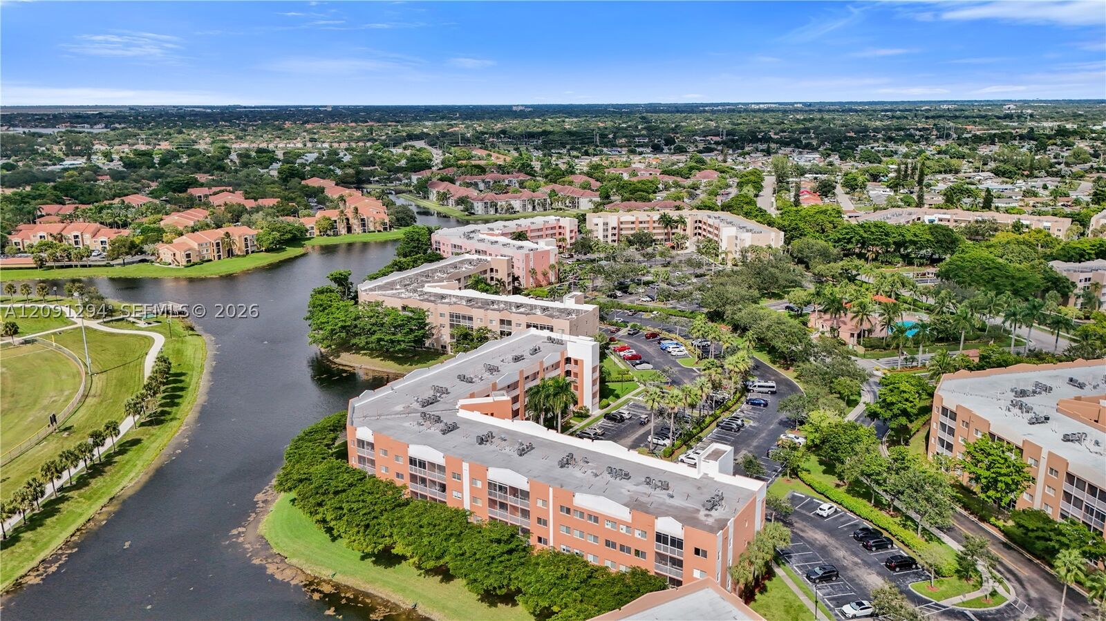 Property Photo: 7735 Yardley Dr 213 FL 33321