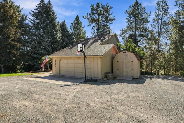 Property Photo: 14930 N Little Spokane Dr WA 99208