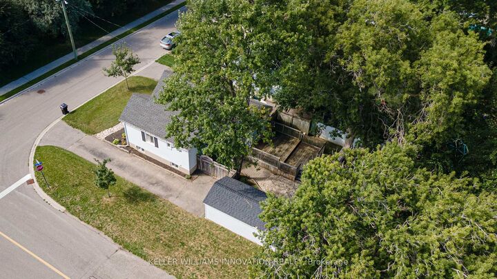 Property Photo:  99 Shantz Lane  ON N2A 1T7 