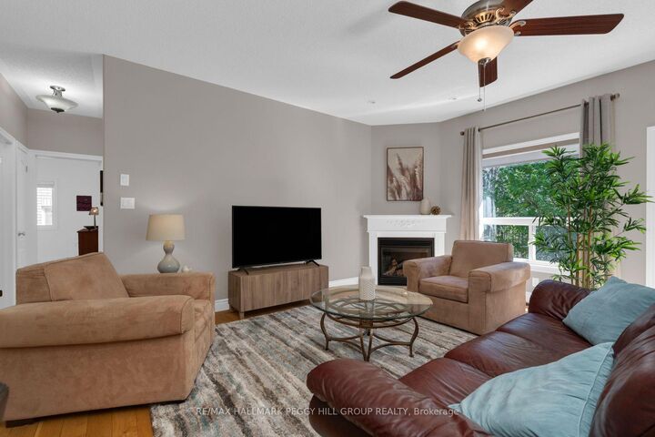 Property Photo:  61 Maclaren Avenue  ON L4N 5T4 