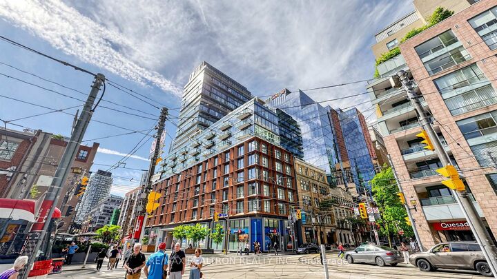 Property Photo:  60 Colborne Street 406  ON M5E 1E3 