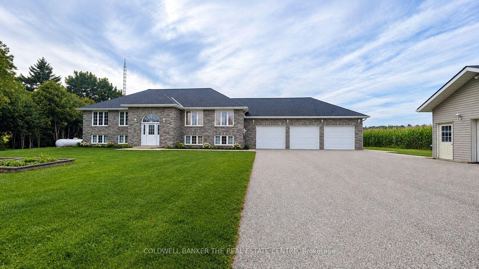 Property Photo:  5164 10th Line  ON L0L 1L0 