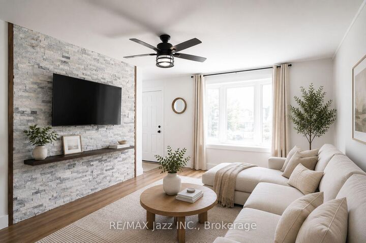 Property Photo:  159 Byron Street  ON K8V 2Y7 