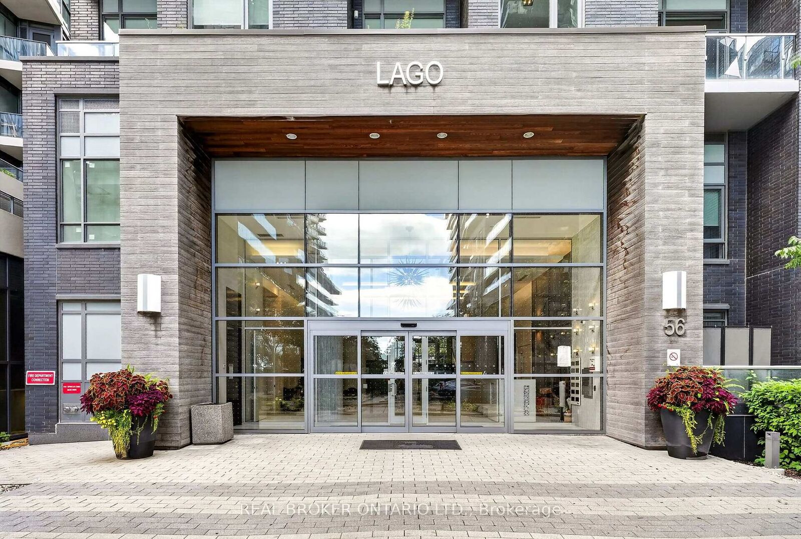 Property Photo:  56 Annie Craig Drive Unit 3002  ON M8V 0C8 