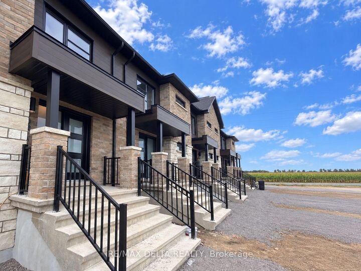 Property Photo:  59 Carpe Street  ON K0A 1M0 