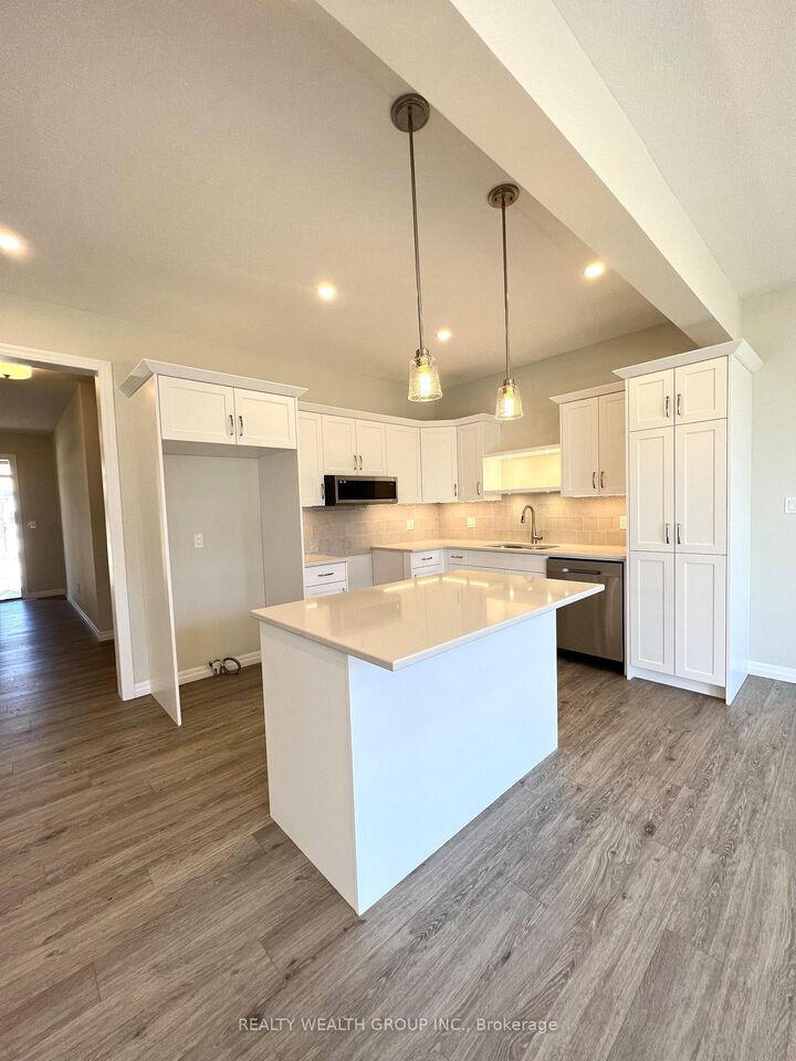 Property Photo:  78 Keba Crescent  ON N4G 0K7 