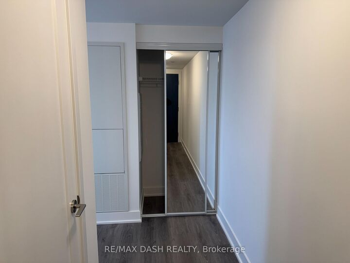 Property Photo:  2545 Simcoe Street N 1438  ON L1L 0W3 