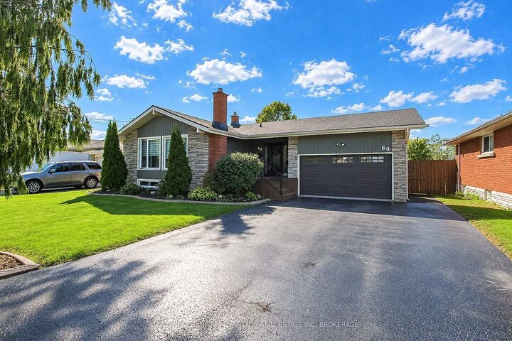 Property Photo:  60 Gladys Avenue  ON L3B 1G3 