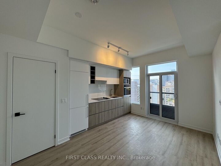 Property Photo:  319 Jarvis Street  ON L3V 2A7 
