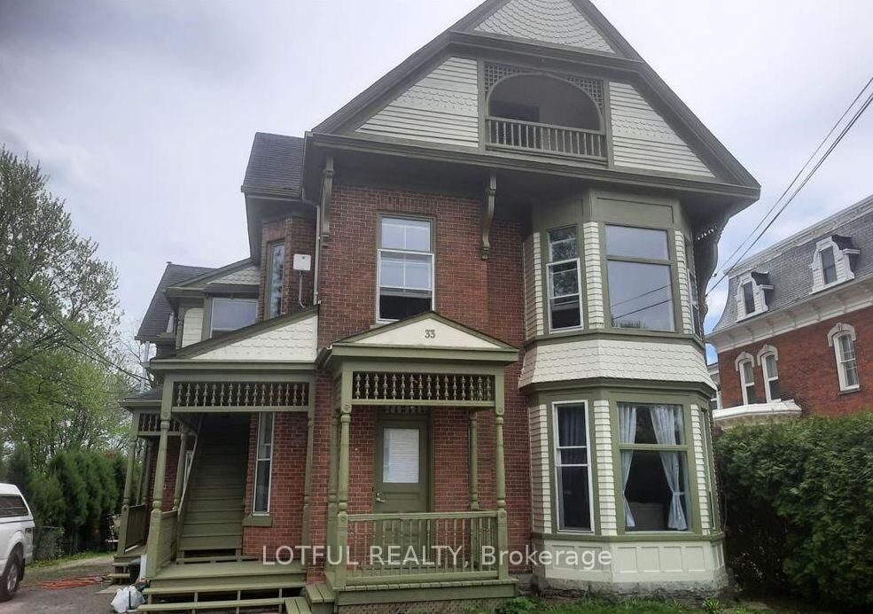 Property Photo: 33 Lakeshore Drive 3 ON K0C 1X0