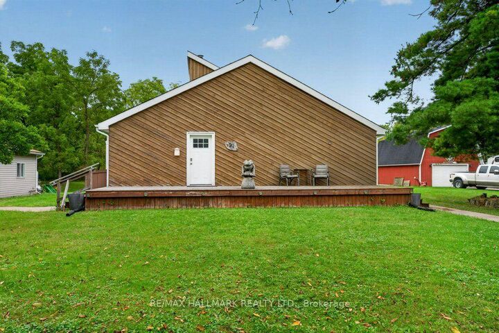 Property Photo:  24 Kelly Street  ON L0S 1K0 