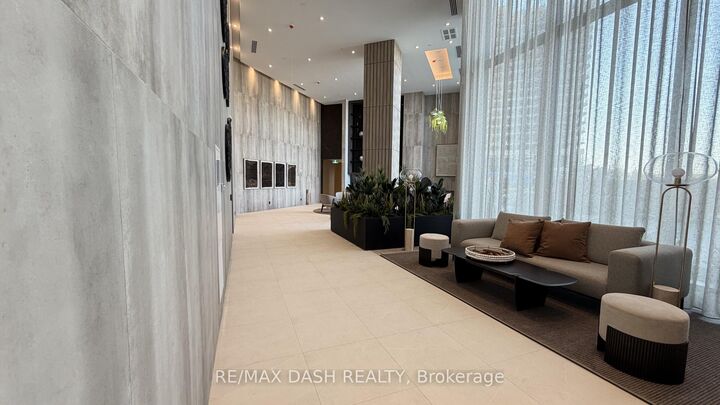 Property Photo:  10 Flavelle Trail 1902  ON L4L 0M9 