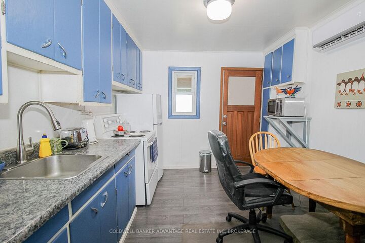 Property Photo:  14 Bishop Road  ON L3B 2V5 