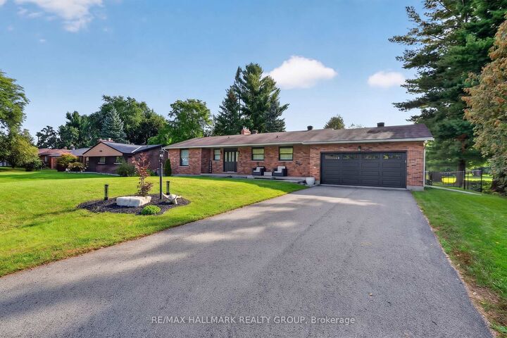 Property Photo:  6503 Bunker Road  ON K4M 1B3 