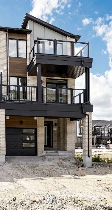 Property Photo:  96 Fieldfare Road Upper Unit  ON L7A 0B8 