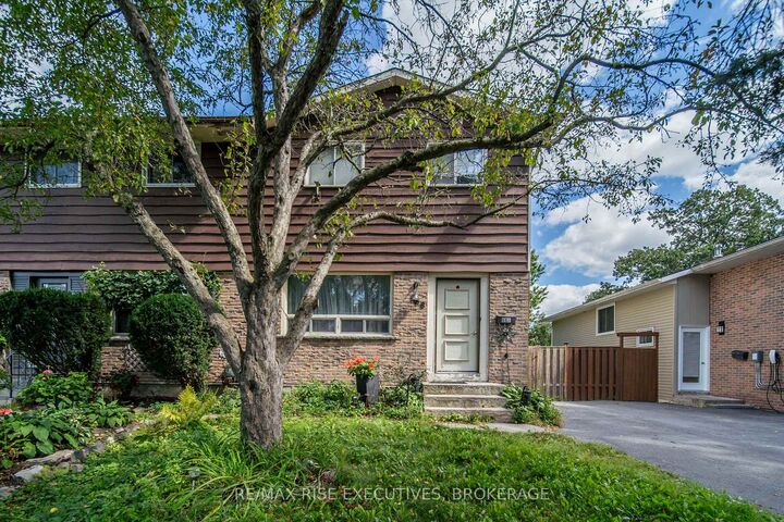 Property Photo: 668 Truedell Road ON K7M 6T2