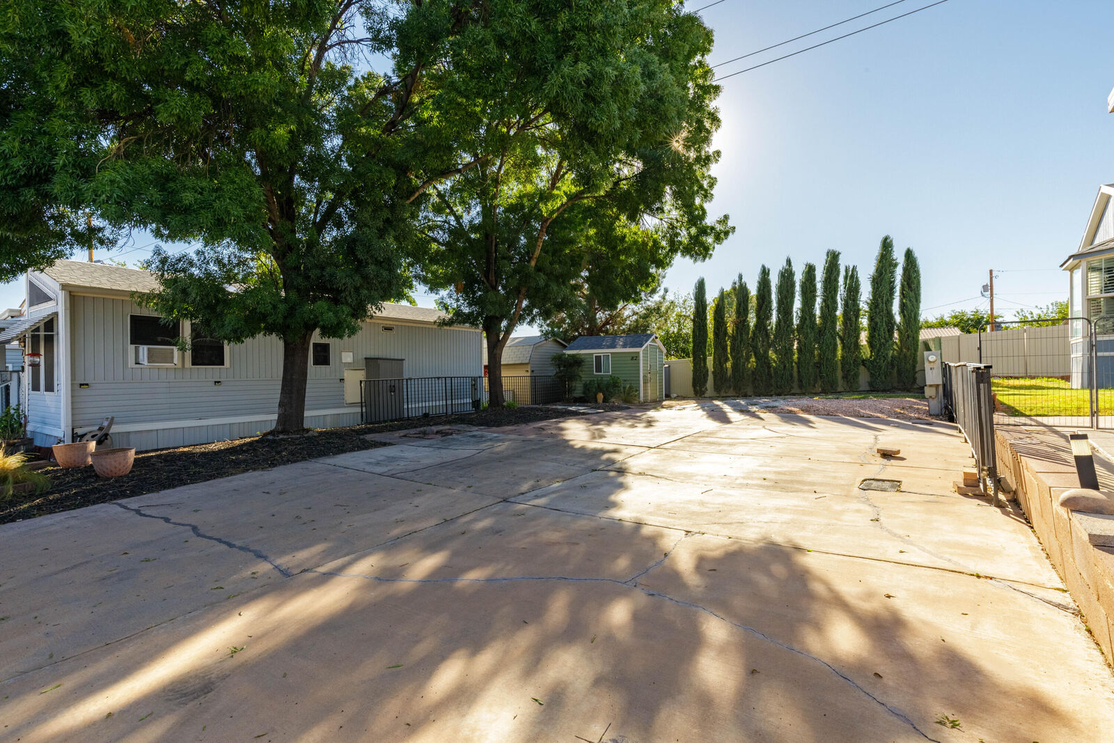 Property Photo: 448 E Telegraph St 82 UT 84780