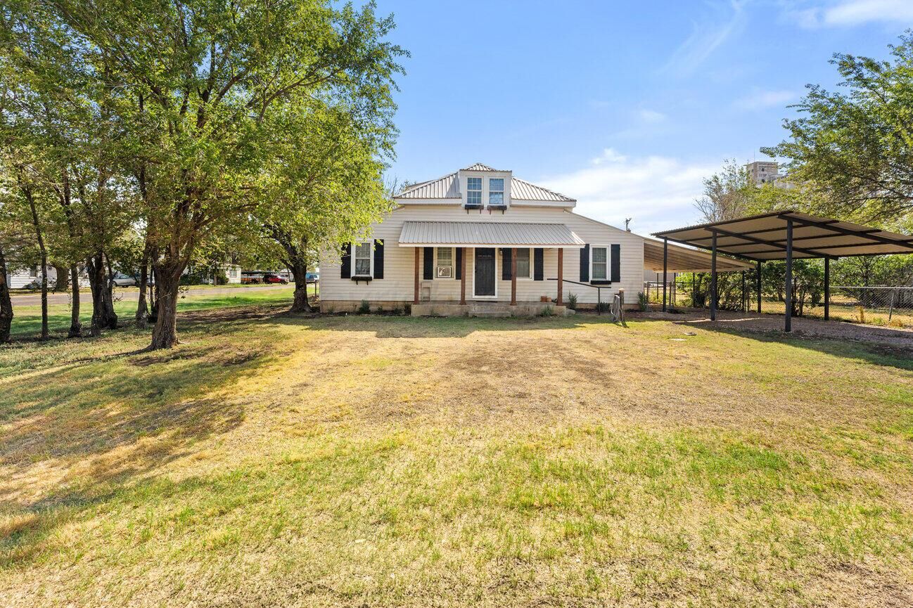 Property Photo:  98 Newcome  TX 79039-2031 
