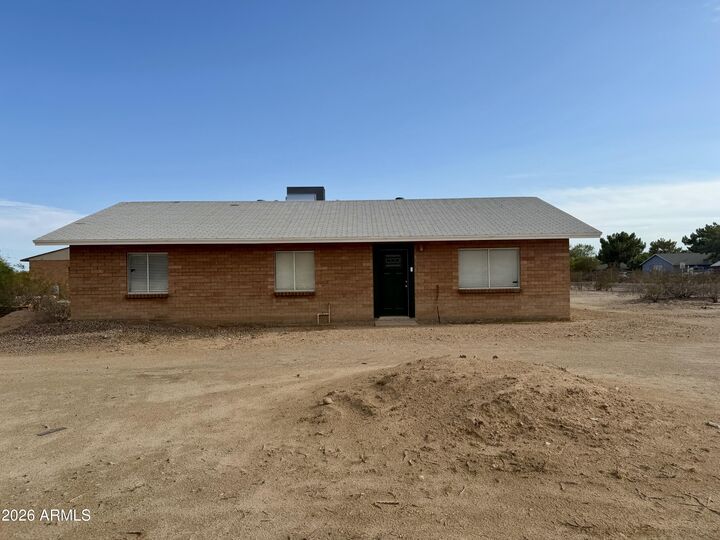 Property Photo:  8659 W Calle Lejos --  AZ 85383 
