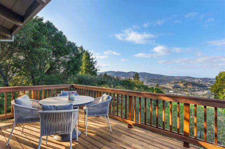 Property Photo: 104 Oakmont Avenue CA 94901