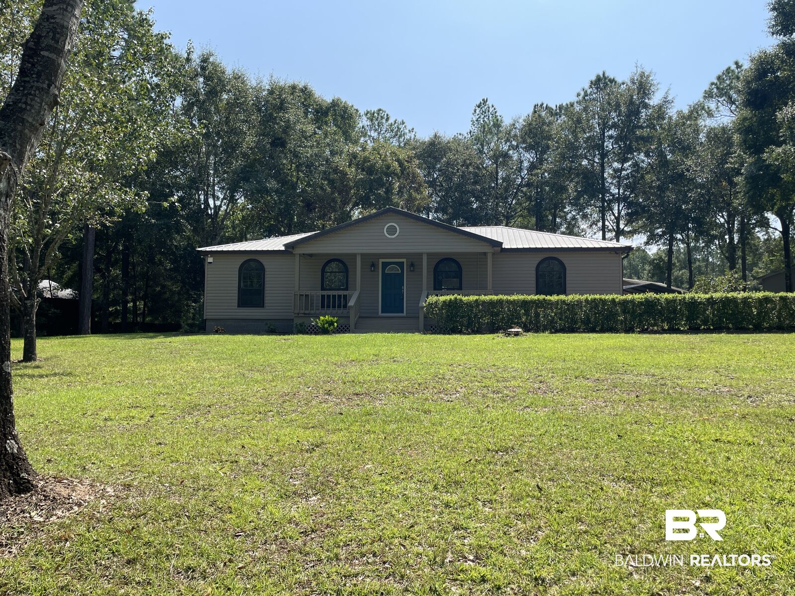 Property Photo: 32998 Juniper Road AL 36574