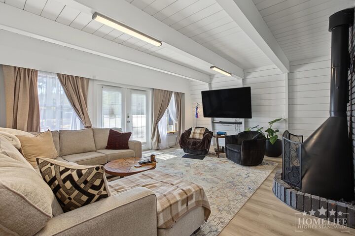 Property Photo:  17535 26 Avenue House  BC V3Z 0A4 