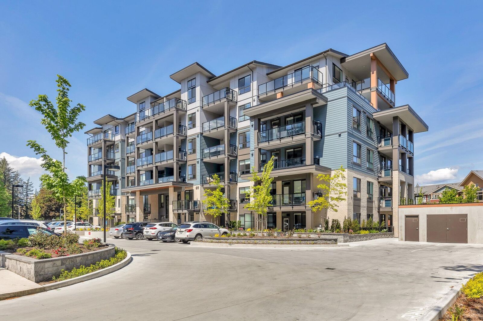 Property Photo:  45497 Campus Drive 601  BC V2R 6L8 