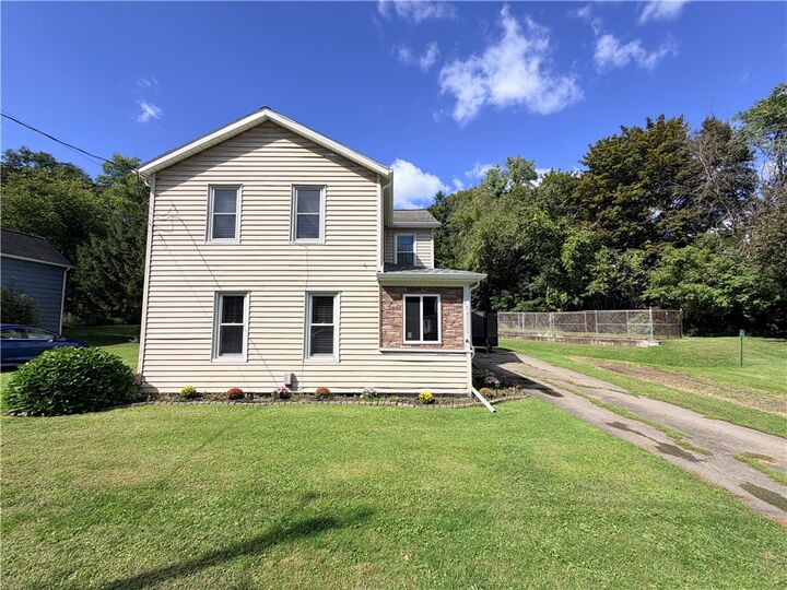 Property Photo:  179 Chestnut Street  NY 14830 