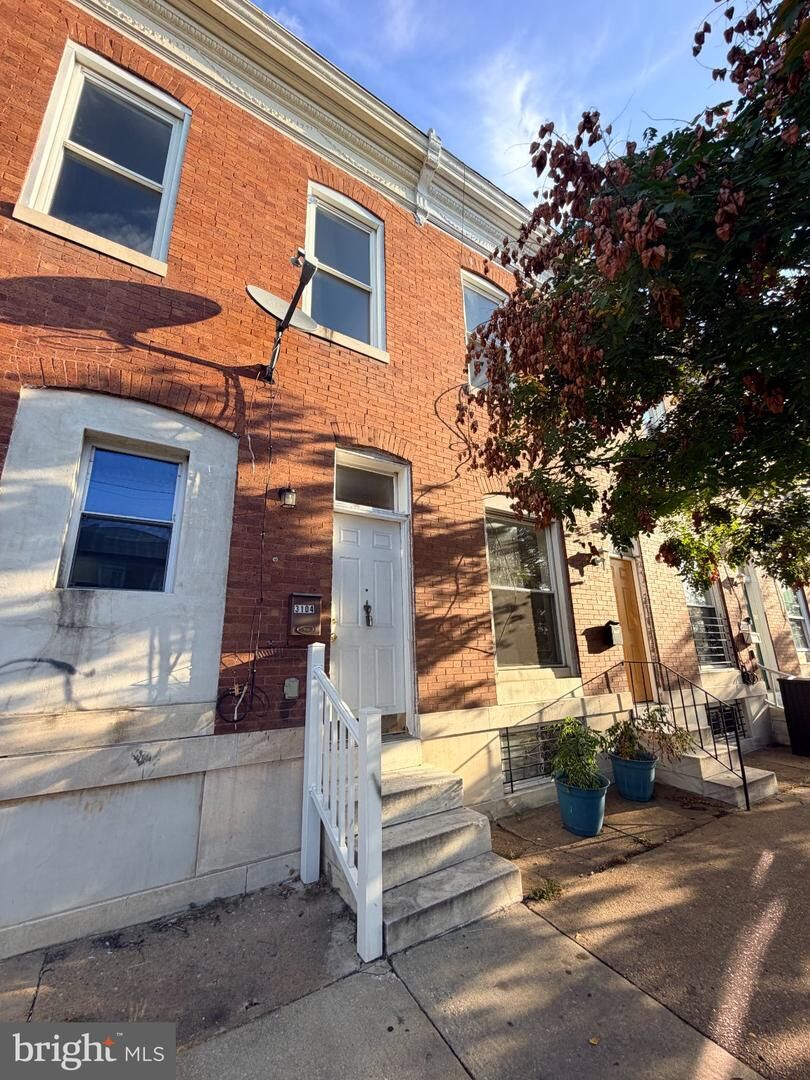 Property Photo:  3104 E Fayette Street  MD 21224 