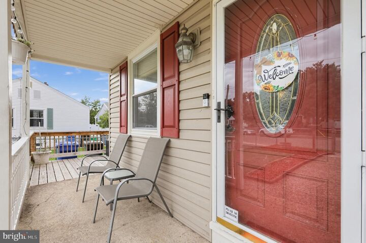 Property Photo:  2 Lynn Drive  NJ 08096 