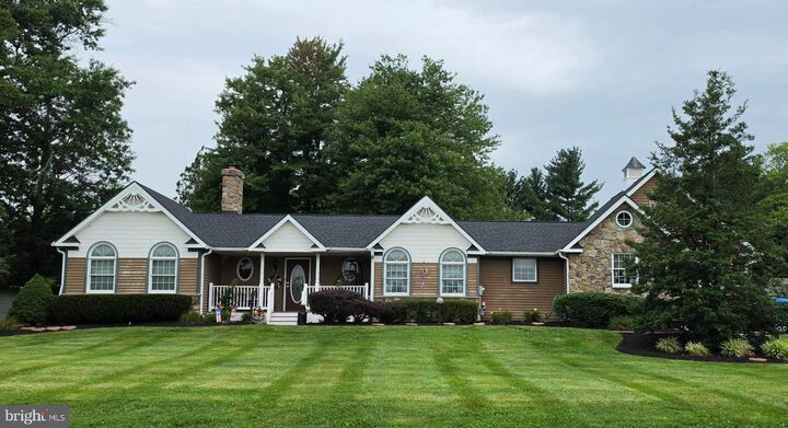 Property Photo:  186 Folly Road  PA 18914 
