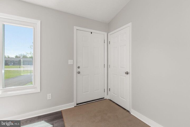 Property Photo: 6732 Forbes Place W VA 22712