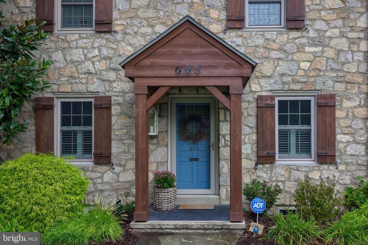 Property Photo: 603 State Street PA 19607
