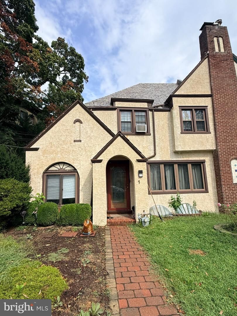 Property Photo: 1 W Windermere Terrace PA 19050