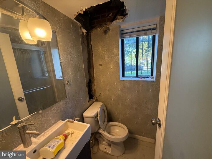 Property Photo:  1031 Michigan Avenue NE 4  DC 20017 