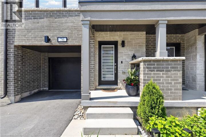 Property Photo: 76 Windtree Way ON L7G 0P6
