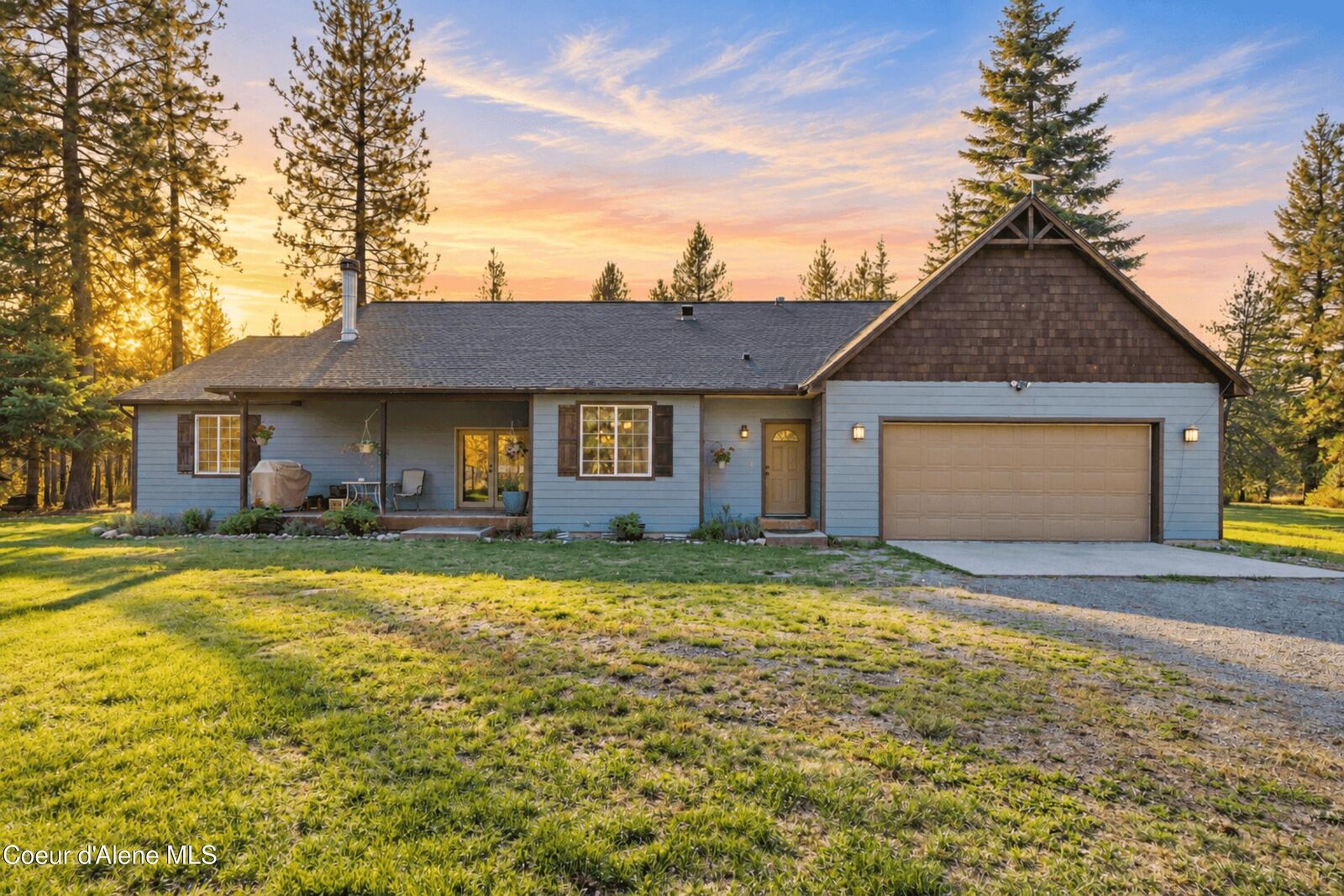 Property Photo:  19860 N Moose Trail  ID 83858 