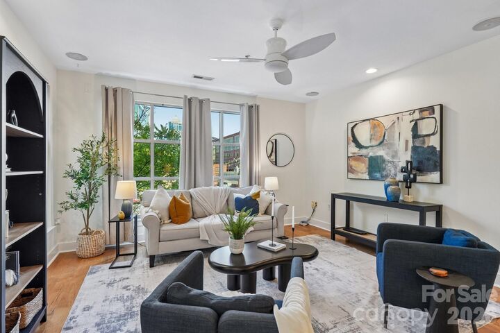 Property Photo: 1101 W 1st Street 301 NC 28202