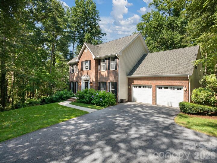 Property Photo: 306 Red Fox Circle NC 28803