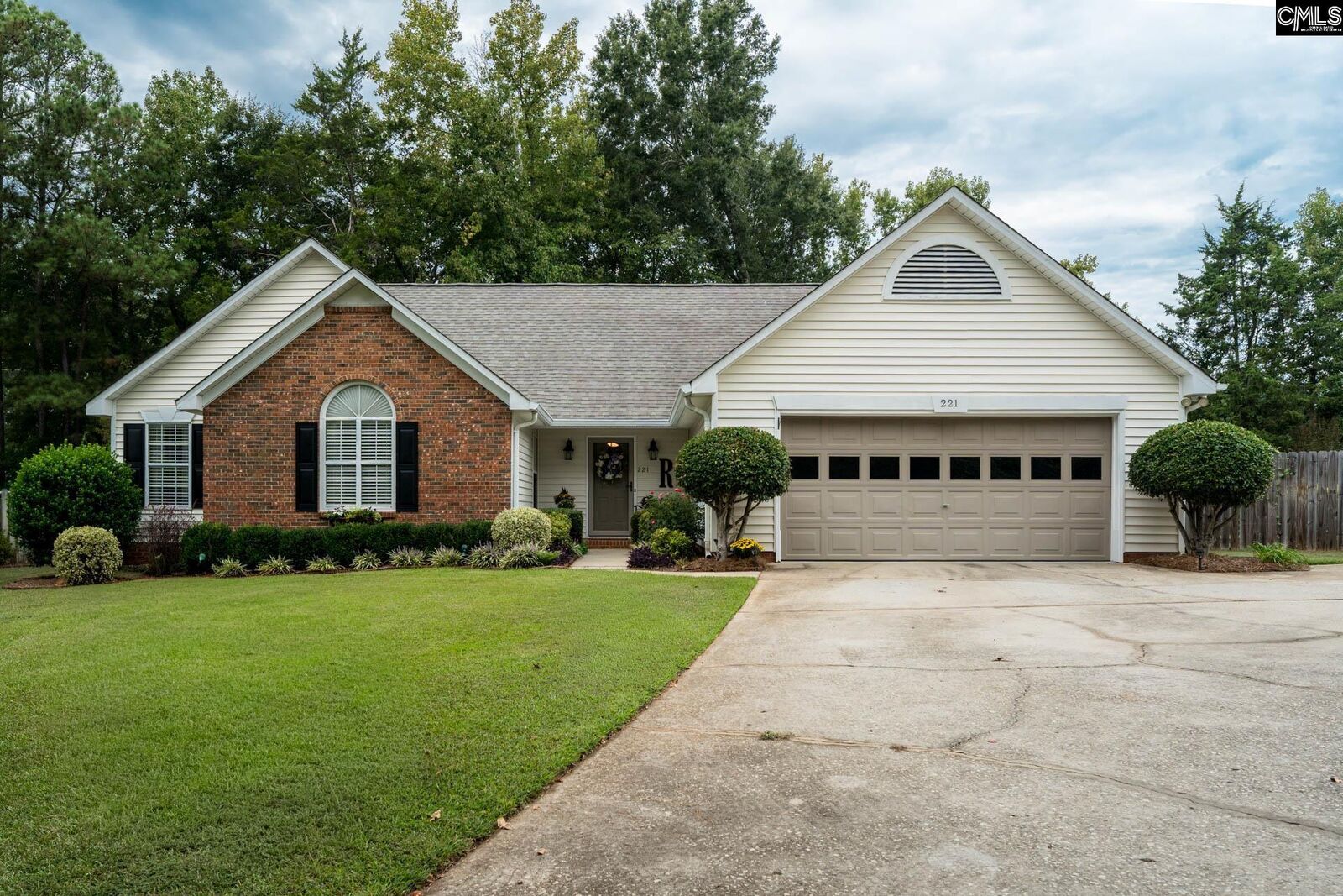 Property Photo:  221 E Passage  SC 29212 