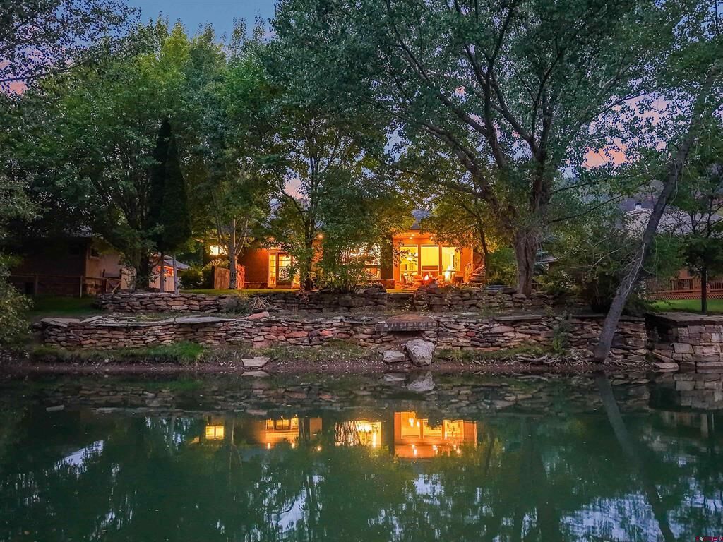 Property Photo: 26 Inverness Place CO 81301