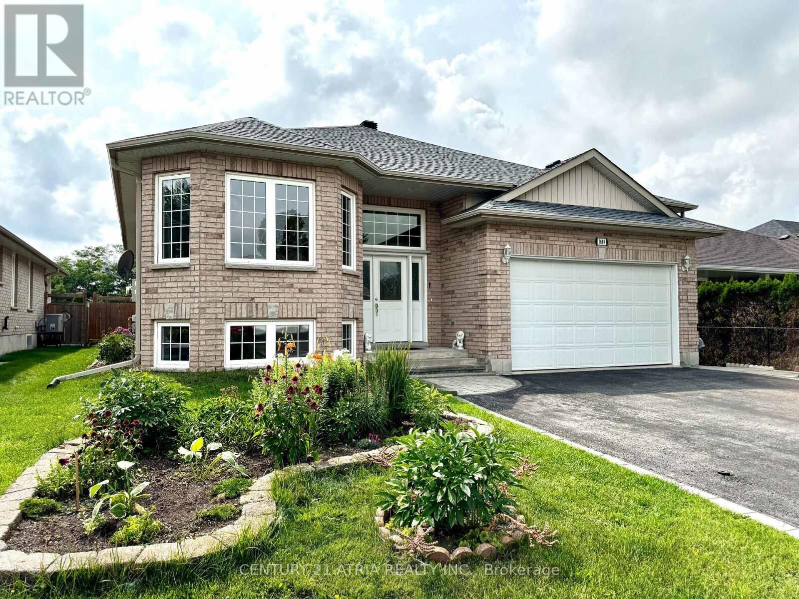 Property Photo: 1688 Keppler Crescent ON K9K 2P5