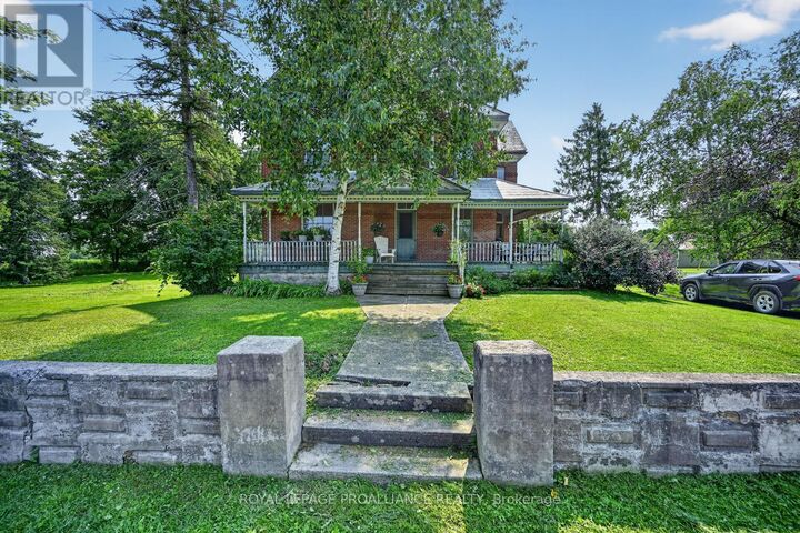 Property Photo:  74 Rockfield Road  ON K0E 1R0 