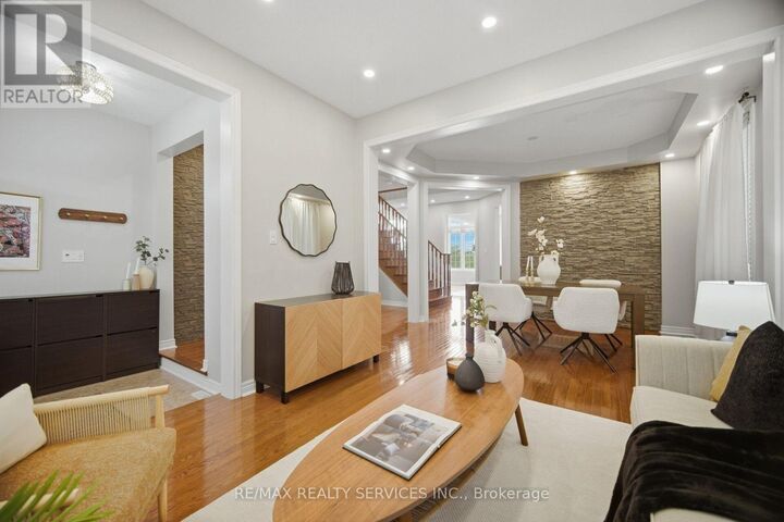 Property Photo:  100 Southlake Boulevard  ON L6V 4P2 