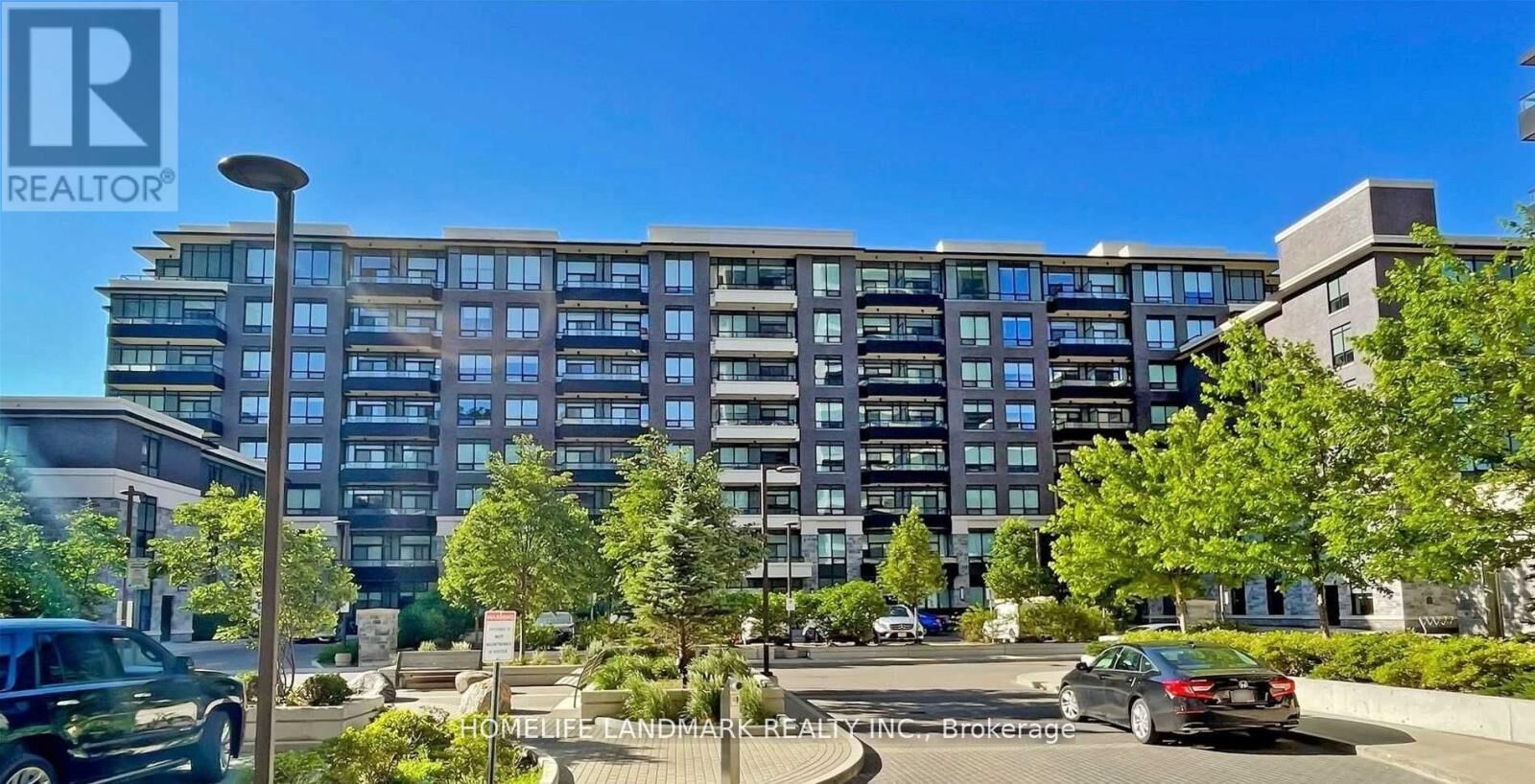 Property Photo:  25 Water Walk Drive 123  ON L6G 0G3 