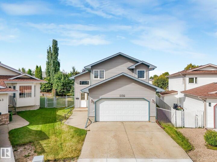 Property Photo: 247 Hooper Cr NW AB T5A 4Z1